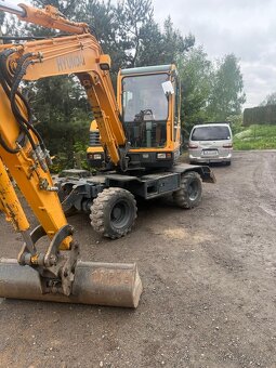 Minibagr Kolový bagr Hyundai 5,5t - 2