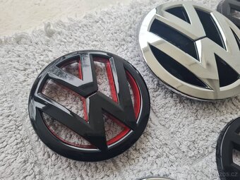 Farebné a chrómové znaky / emblémy / logo na VOLKSWAGEN - 2