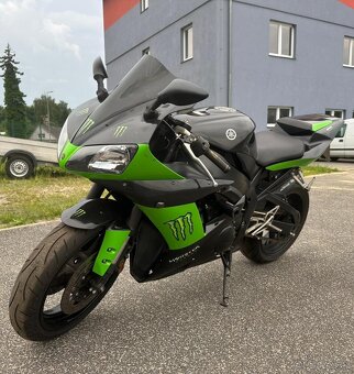 Yamaha YZF R1 2002 - 2