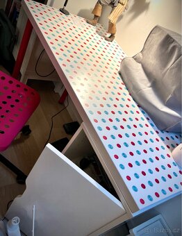 Alex psaci stul se skrinkou a otocnou zidli Ikea - 2