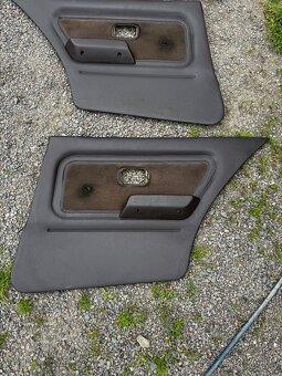 Bmw e30 tapce dveří - 2