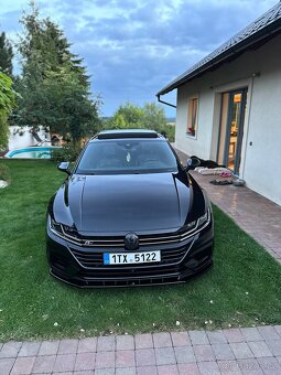 VW Arteon bi-tdi - 176kw HUD, Dynaudio,virtuál,webasto… - 2