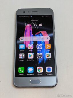 Honor 9 4/64gb silver. Záruka 6 měsíců. - 2