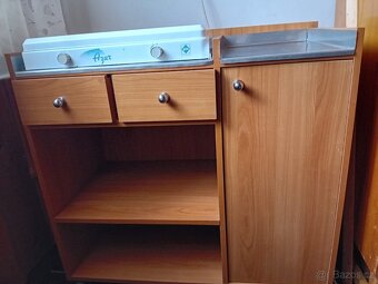 Servírovací stolek s vařičem - 2