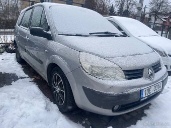 Renault Grand Scénic 1.9 dCi – 7 míst – Pojízdné - 2