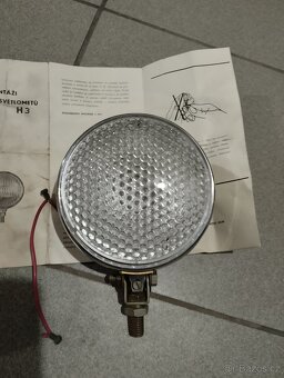 Pomocný světlomet PAL - 2