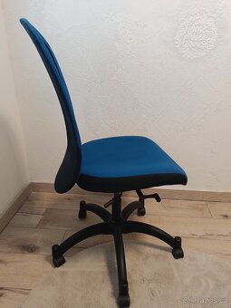 Kancelářská židle - 2