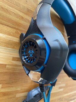 drátová sluchátka - 2