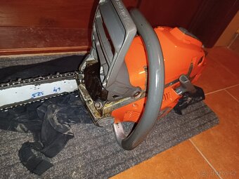 Motorová pila Husqvarna 550xp - 2