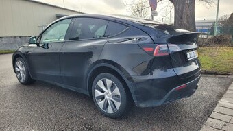 Tesla Y Long Range AWD - 2