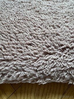 Koberec kusový, světle fialový - lila - 2