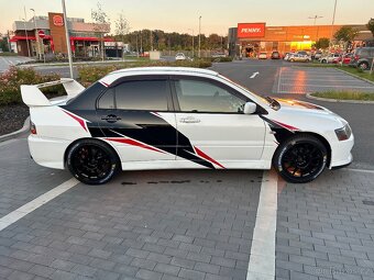 Mitsubishi lancer Evo IX MR - 2