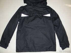 šusťáková bunda zn. F&F vel.122 - 2