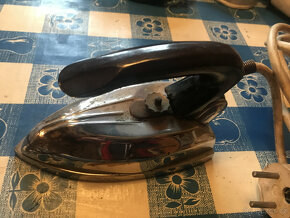 Retro žehlička s prknem - 2