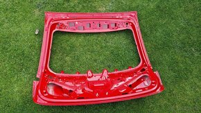 Škoda Scala zadní víko - 2