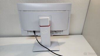 Fujitsu B22W-7 LED 22" - 2