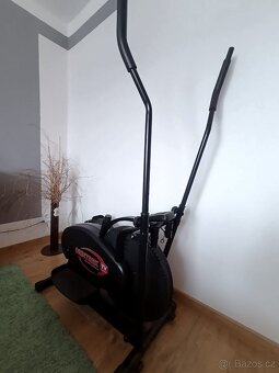 Posilovací stroj - 2