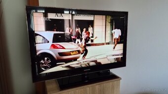 TV Samsung - 2