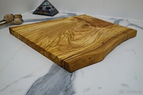 Olivové prkénko nepravidelné 380 x 280 x 21 mm - 2