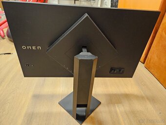 🎮 HP OMEN 27i – 27" QHD / 165 Hz / RGB - herni monitor - 2