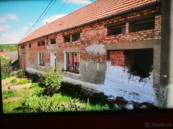 Stavěšice u Kyjova, okr. Hodonín DŮM S POZEMKY - 2