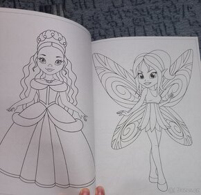 Mega colour book - 2