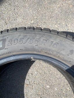 Pneu 205/55 R16 - 2