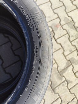 Michelin 225/50 R17 - 2