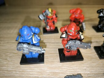 Warhammer 40K Space Marines minifigurky - 2