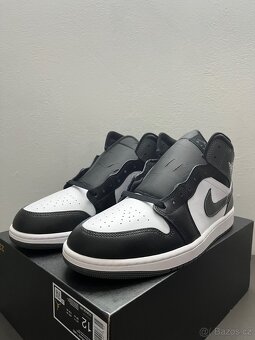 Jordan 1 Mid Black White Iron Grey -46 - 2