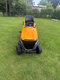 Zahradni trakrorSTIGA ESTATE 7102W - 2