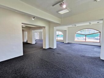 Pronájem obchodních prostor 140 m2, Ostrava Přívoz - 2