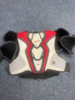 hokejova vesta ccm - 2