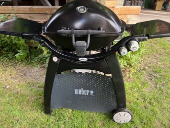 Plynový gril Weber Q 3200 - 2