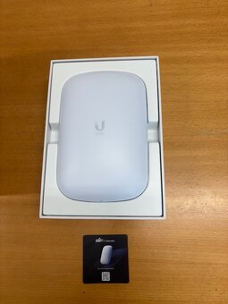 Ubiquiti U6-Extender - 2