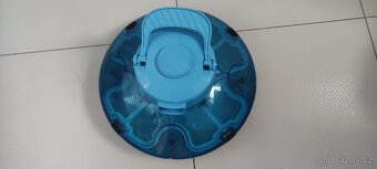 Automatický bazénový vysavač CF Orca 40 AKU. - 2