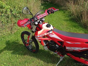 Beta Xtrainer 300 2T MY 2018 - 2