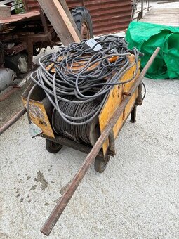 Prodám stavební výtah, vrátek - 2