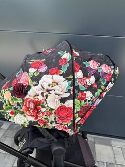 Cybex Priam 4 + Seat Pack Spring Blossom dark - 2