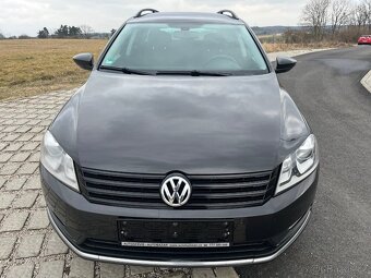 Volkswagen Passat B7 2.0 TDI Combi DSG tažné - 2