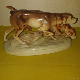 Lovecký psi Royal Dux - 2