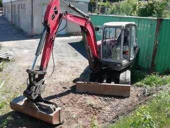 Pásový minibagr Neuson 6003, hmotnost 6tun,r.v. 2008,silný m - 2