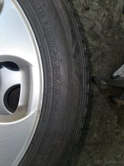 Pneu zimni 195/60R16C 99/97T - 2