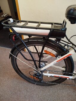 Městské elektrokolo Lovelec - 2