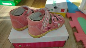 Dívčí sandále 26 - 2