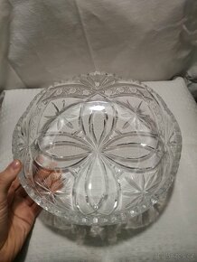 Skleněná mísa broušená - 2