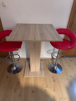 Prodám barový stůl - 2