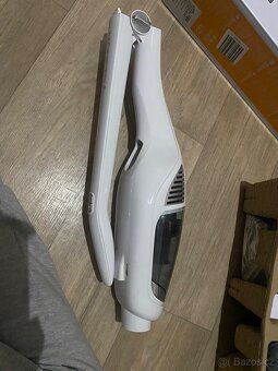 Tyčový vysavač eta aku - 2
