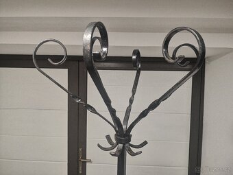Ručně kovaný věšák - 2