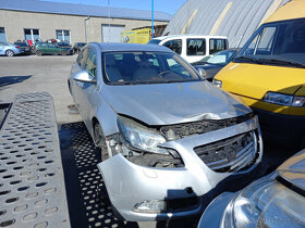 Opel Insignia 2.0CDTI ( A20DTH ) 118kW r.2010 stříbrná Z176 - 2